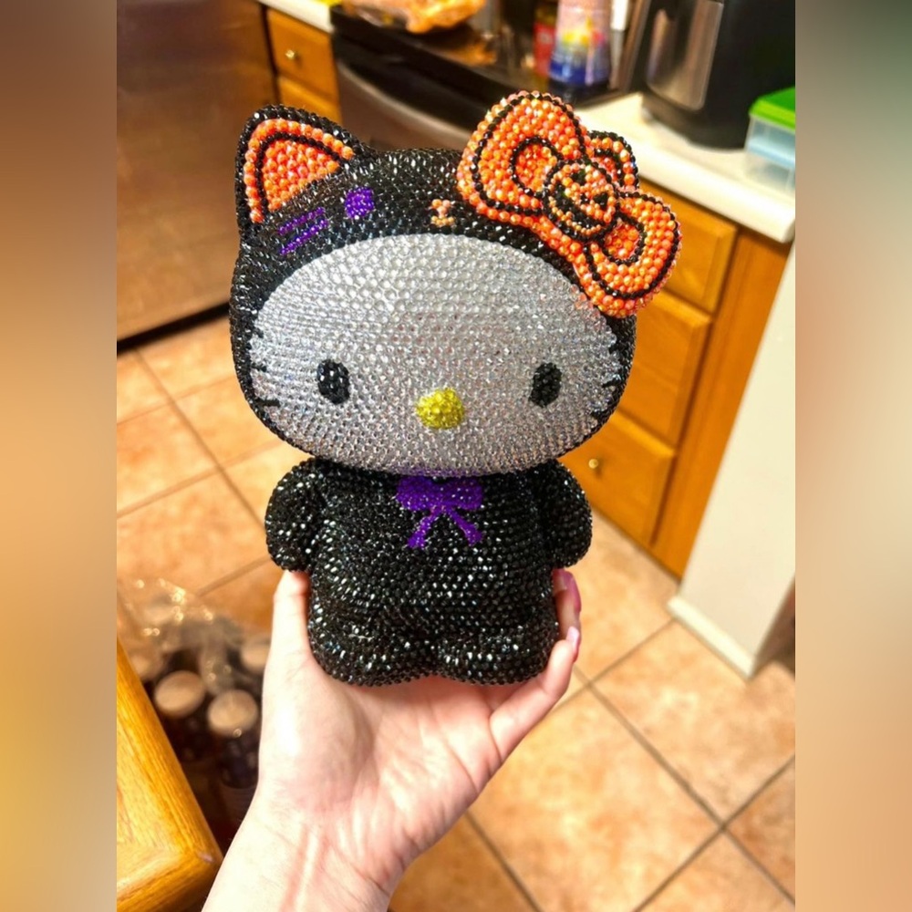 Hello Kitty Pink Skeleton & More! Please read description & look through photos! - Picture 6 of 10